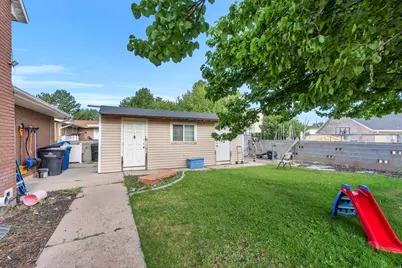 1073 E 120 S, Spanish Fork, UT 84660 - Photo 16