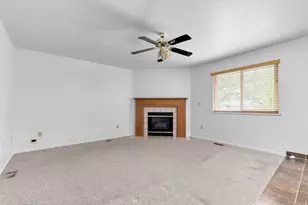 9608 S Royalty Ln W, South Jordan, UT 84095 - Photo 6