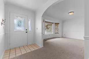9608 S Royalty Ln W, South Jordan, UT 84095 - Photo 4
