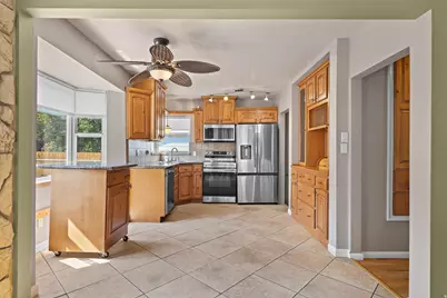 2800 S 2700 E, Salt Lake City, UT 84109 - Photo 4