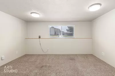 5895 S 3100 W, Roy, UT 84067 - Photo 22