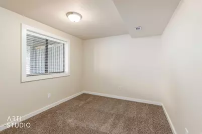 5895 S 3100 W, Roy, UT 84067 - Photo 18