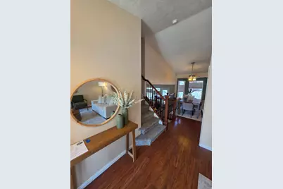 11798 S Spiraea Way, Draper, UT 84020 - Photo 2