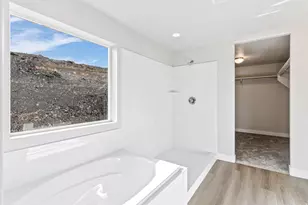 1571 S Deerbrook Dr, Santaquin, UT 84655 - Photo 2