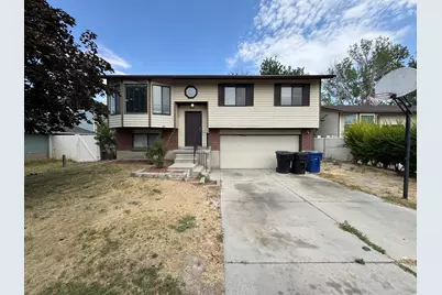 6119 Park Wood Dr, Salt Lake City, UT 84118 - Photo 2