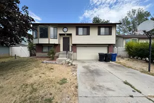 6119 Park Wood Dr, Salt Lake City, UT 84118 - Photo 2