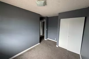 6119 Park Wood Dr, Salt Lake City, UT 84118 - Photo 14