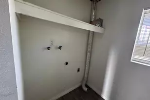 6119 Park Wood Dr, Salt Lake City, UT 84118 - Photo 18