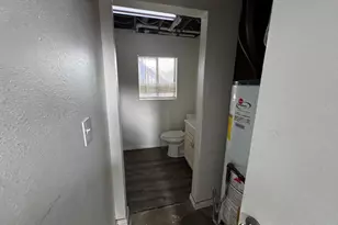6119 Park Wood Dr, Salt Lake City, UT 84118 - Photo 16