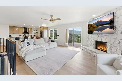 1338 E 600 N, Bountiful, UT 84010 - Photo 12