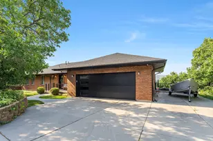 1338 E 600 N, Bountiful, UT 84010 - Photo 2