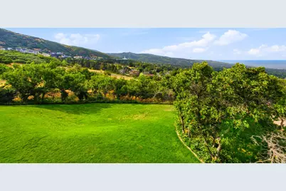 1338 E 600 N, Bountiful, UT 84010 - Photo 40