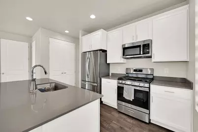 2732 N 3860 W, Lehi, UT 84048 - Photo 8