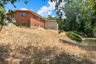 755 E 41st St S, South Ogden, UT 84403 - Photo 24