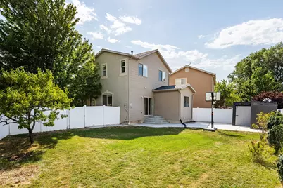 2222 N 1960 W, Lehi, UT 84043 - Photo 4