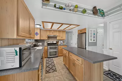 5695 S Inwood Dr, Taylorsville, UT 84129 - Photo 16