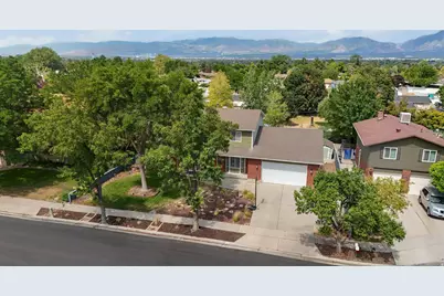 5695 S Inwood Dr, Taylorsville, UT 84129 - Photo 4