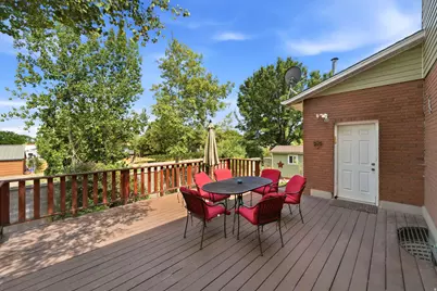 5695 S Inwood Dr, Taylorsville, UT 84129 - Photo 38