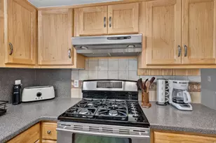 5695 S Inwood Dr, Taylorsville, UT 84129 - Photo 18