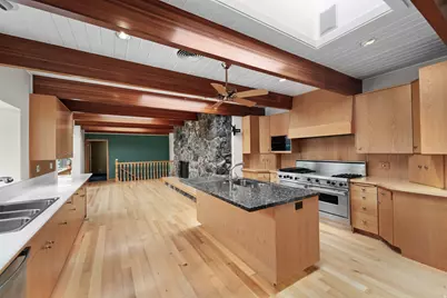 2185 E Applewood Ave S, Holladay, UT 84121 - Photo 14