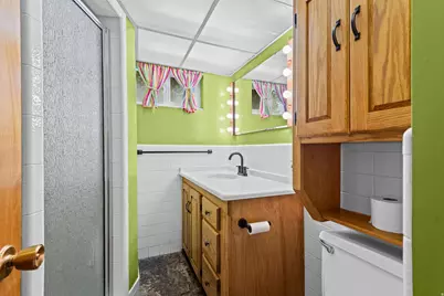 81 E 1700 S, Bountiful, UT 84010 - Photo 22