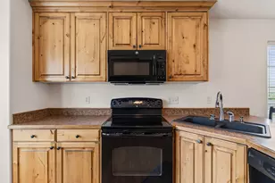 2933 E Somerset Dr, Spanish Fork, UT 84660 - Photo 18