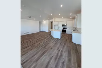 2223 S 2080 W, West Haven, UT 84401 - Photo 4