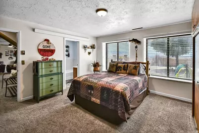 370 W Lake View Dr, Redmond, UT 84652 - Photo 14