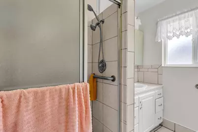 19 N 750 W, Orem, UT 84057 - Photo 24