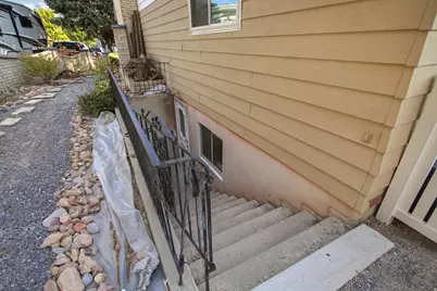 2551 W Lolene Cir, Taylorsville, UT 84129 - Photo 44