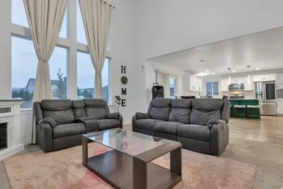 6529 W Yawkey Way, Herriman, UT 84096 - Photo 4