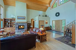 726 N Donner Hill Cir E, Salt Lake City, UT 84108 - Photo 18
