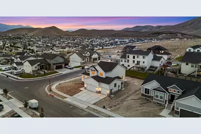 3615 E Aster Dr #D4 407, Eagle Mountain, UT 84005 - Photo 10