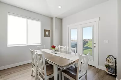 3051 W 725 N, Layton, UT 84041 - Photo 18