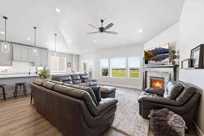 3051 W 725 N, Layton, UT 84041 - Photo 10