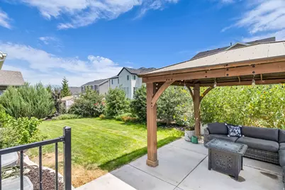 193 E Olivia Ln, Saratoga Springs, UT 84045 - Photo 38