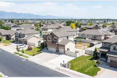 4563 W 5850 S, Hooper, UT 84315 - Photo 30
