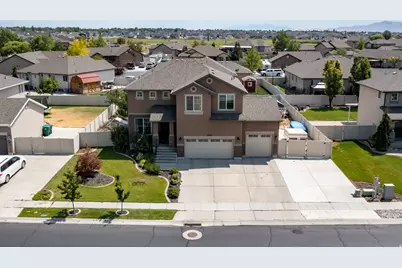 4563 W 5850 S, Hooper, UT 84315 - Photo 2