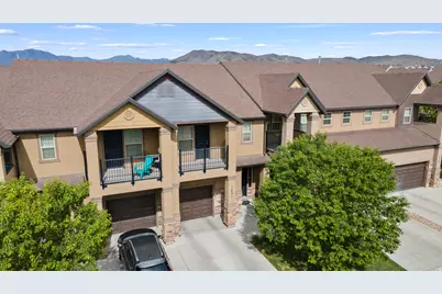 1621 N Venetian Way E, Saratoga Springs, UT 84045 - Photo 2