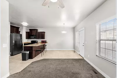 1621 N Venetian Way E, Saratoga Springs, UT 84045 - Photo 8
