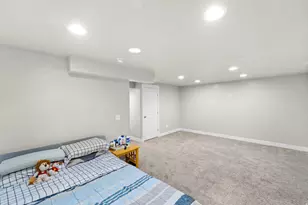 1621 N Venetian Way E, Saratoga Springs, UT 84045 - Photo 16