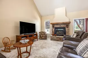883 N Swiss Farm Ct, Midway, UT 84049 - Photo 6