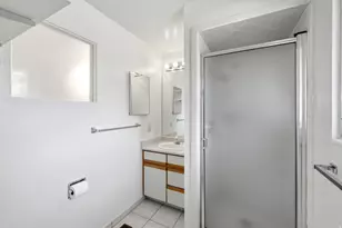 6764 S 2445 E, Cottonwood Heights, UT 84121 - Photo 22