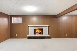 6764 S 2445 E, Cottonwood Heights, UT 84121 - Photo 24