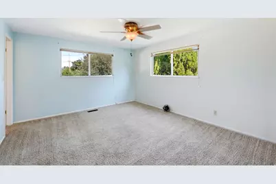 6764 S 2445 E, Cottonwood Heights, UT 84121 - Photo 20