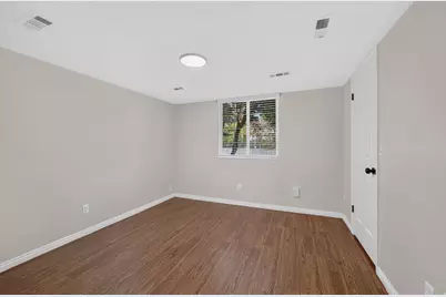 9871 S 4000 W, South Jordan, UT 84095 - Photo 18