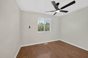 9871 S 4000 W, South Jordan, UT 84095 - Photo 28
