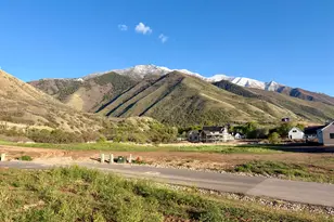 2057 E Maple Hills Ln, Mapleton, UT 84664 - Photo 1