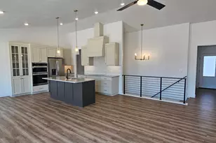 340 E Pear, Grantsville, UT 84029 - Photo 2