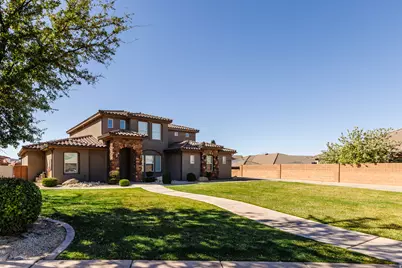 2038 S Great Basin Dr #11, Washington, UT 84780 - Photo 8